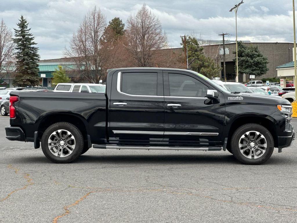 used 2022 Chevrolet Silverado 1500 car, priced at $41,990