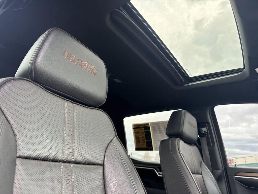 used 2022 Chevrolet Silverado 1500 car, priced at $41,990