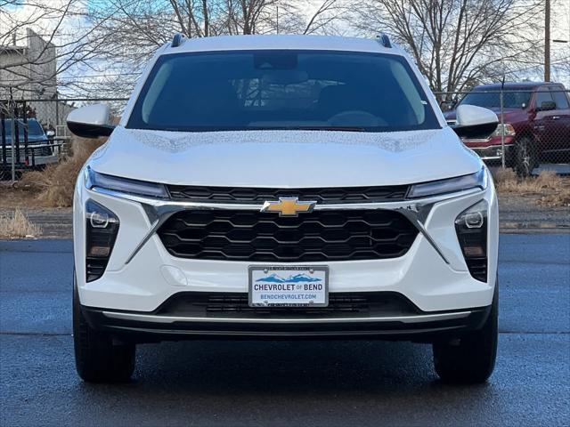 new 2025 Chevrolet Trax car, priced at $23,595