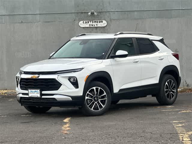 new 2025 Chevrolet TrailBlazer car, priced at $28,835