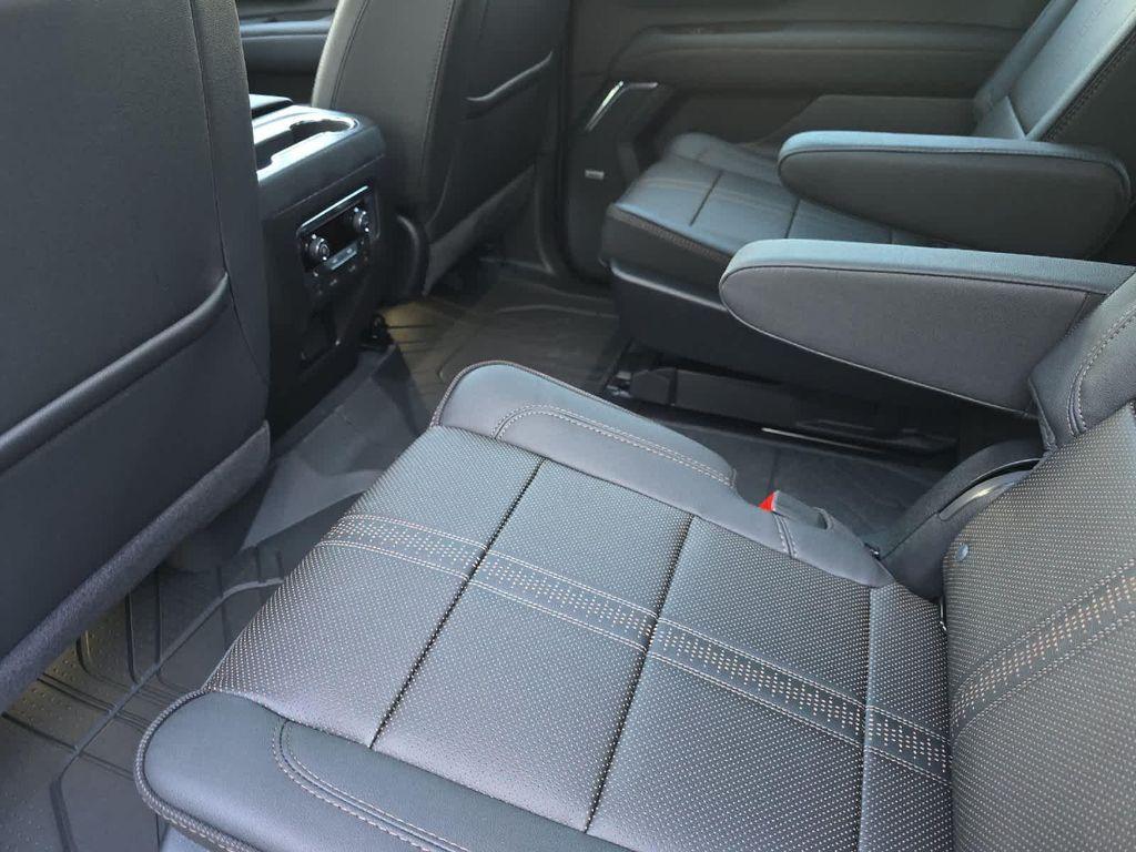 new 2026 Chevrolet Suburban car, priced at $100,120