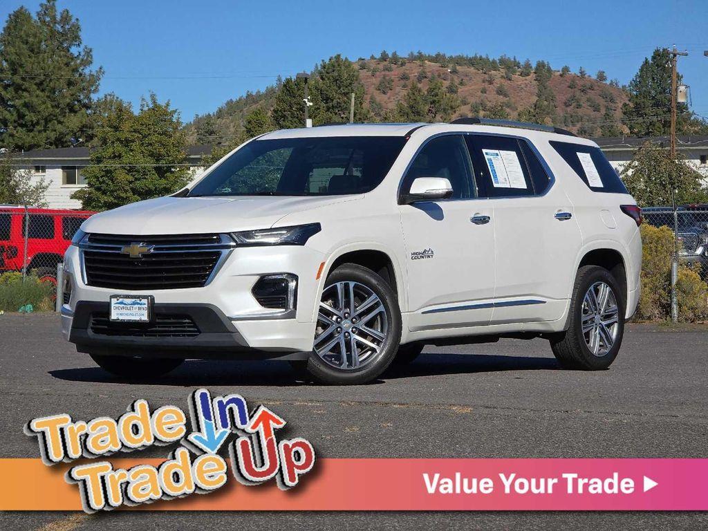 used 2023 Chevrolet Traverse car, priced at $44,992