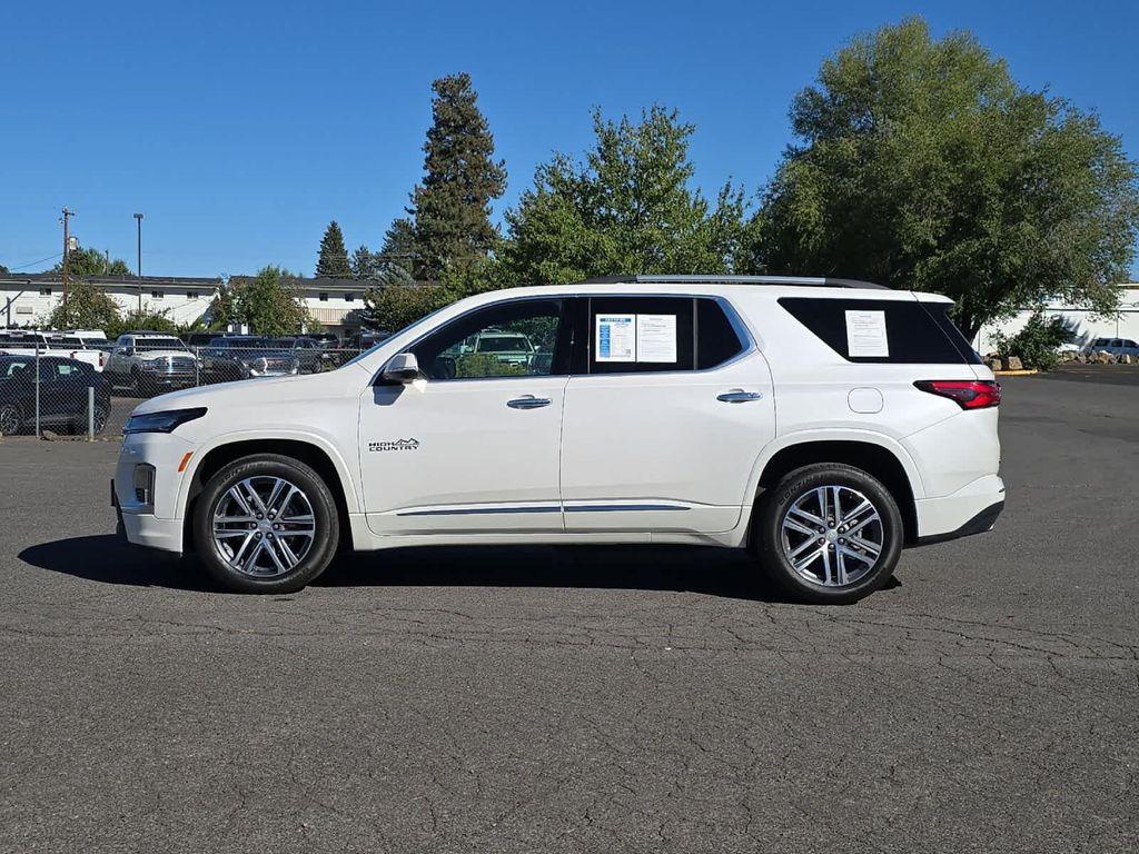 used 2023 Chevrolet Traverse car, priced at $44,992