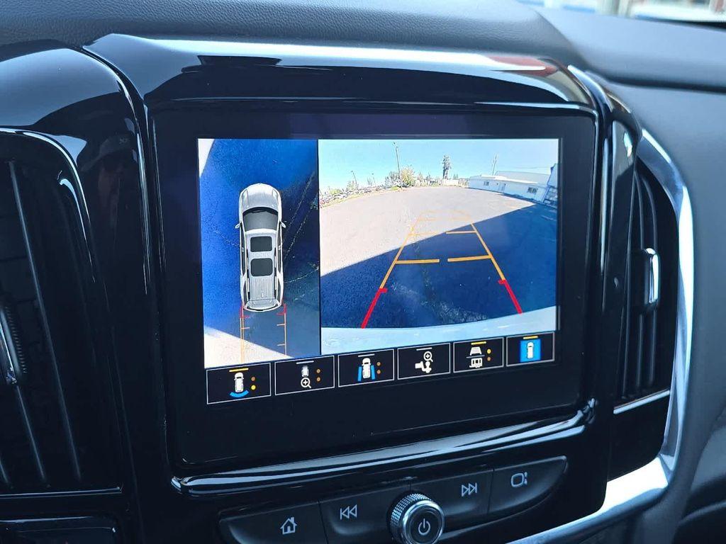 used 2023 Chevrolet Traverse car, priced at $44,992