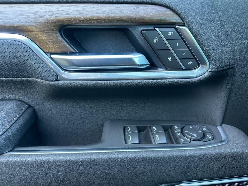 new 2025 Chevrolet Silverado 2500 car, priced at $89,945