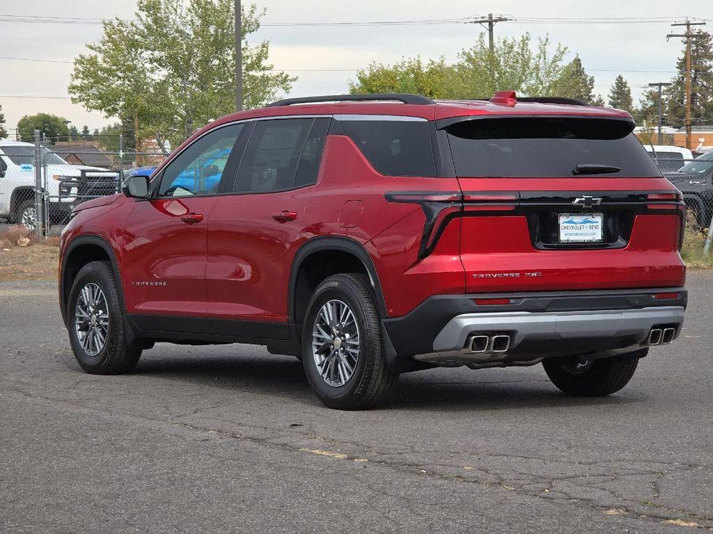 new 2026 Chevrolet Traverse car, priced at $52,040