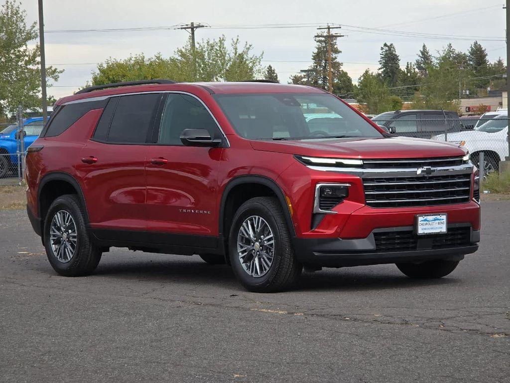new 2026 Chevrolet Traverse car, priced at $52,040