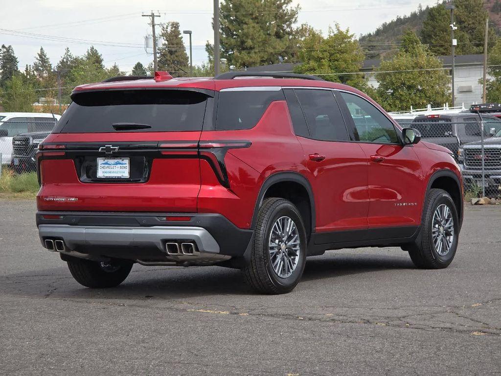 new 2026 Chevrolet Traverse car, priced at $52,040
