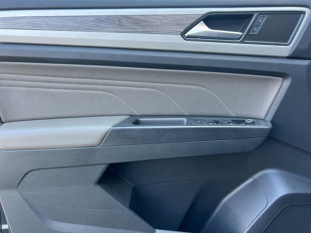 used 2022 Volkswagen Atlas Cross Sport car, priced at $25,992