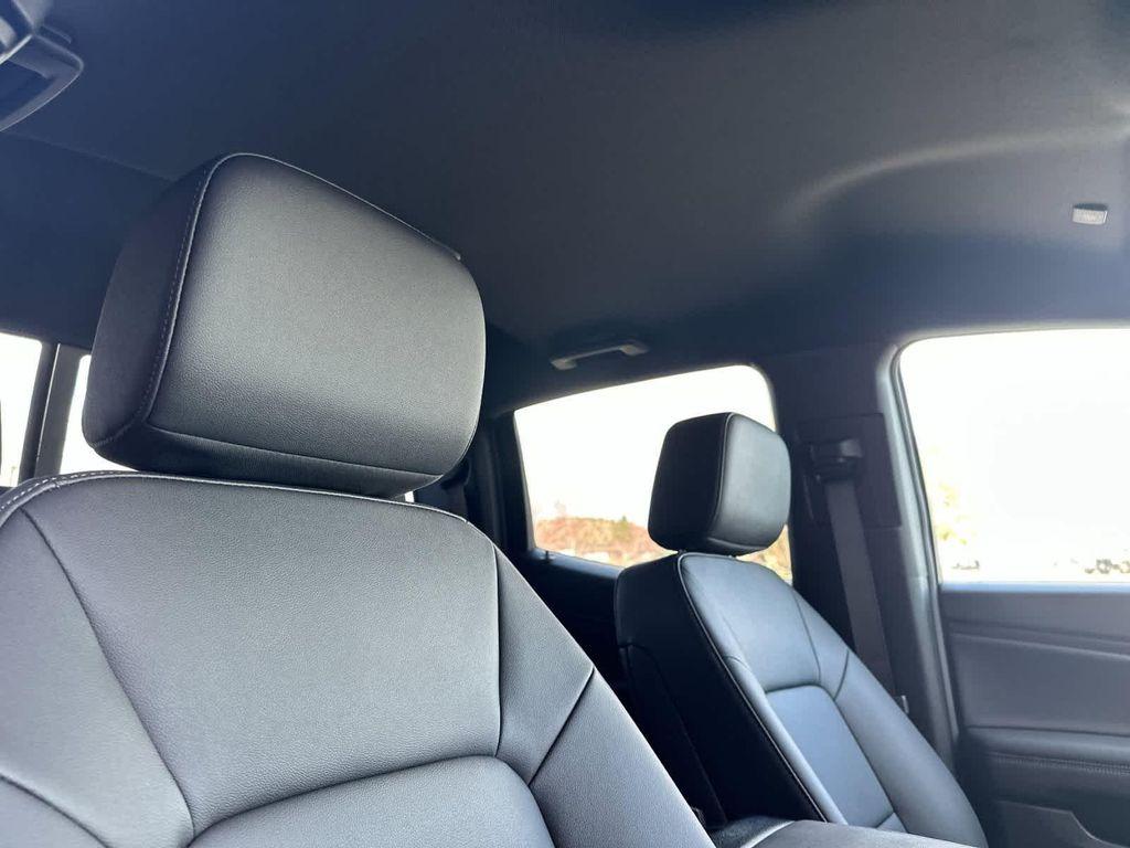 new 2025 Chevrolet Colorado car, priced at $44,360