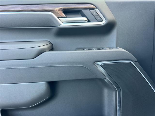 new 2025 Chevrolet Silverado 1500 car, priced at $57,255