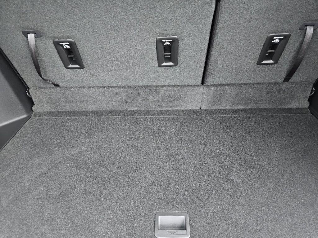 new 2026 Chevrolet Traverse car, priced at $51,545