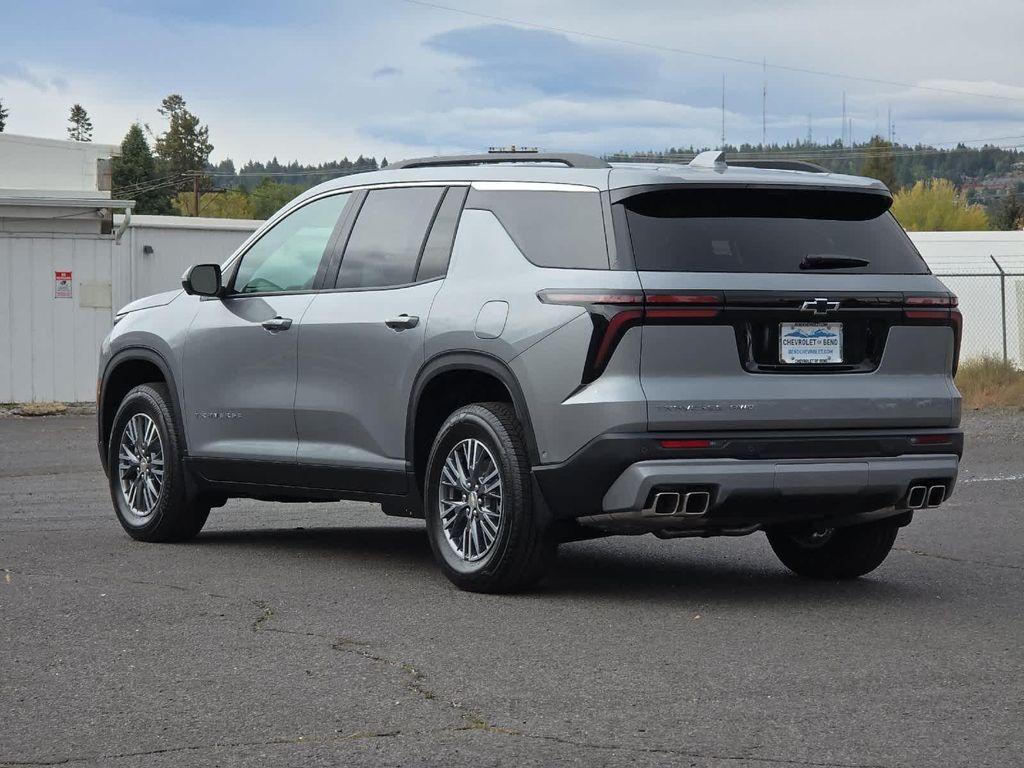 new 2026 Chevrolet Traverse car, priced at $51,545