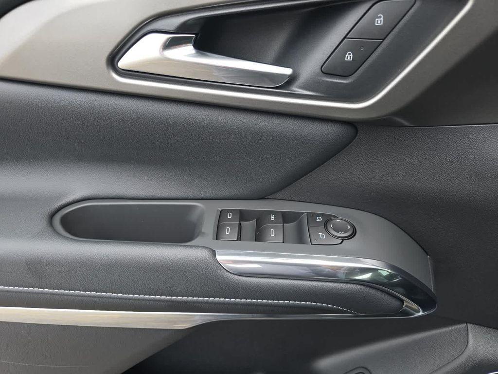 new 2026 Chevrolet Traverse car, priced at $51,545