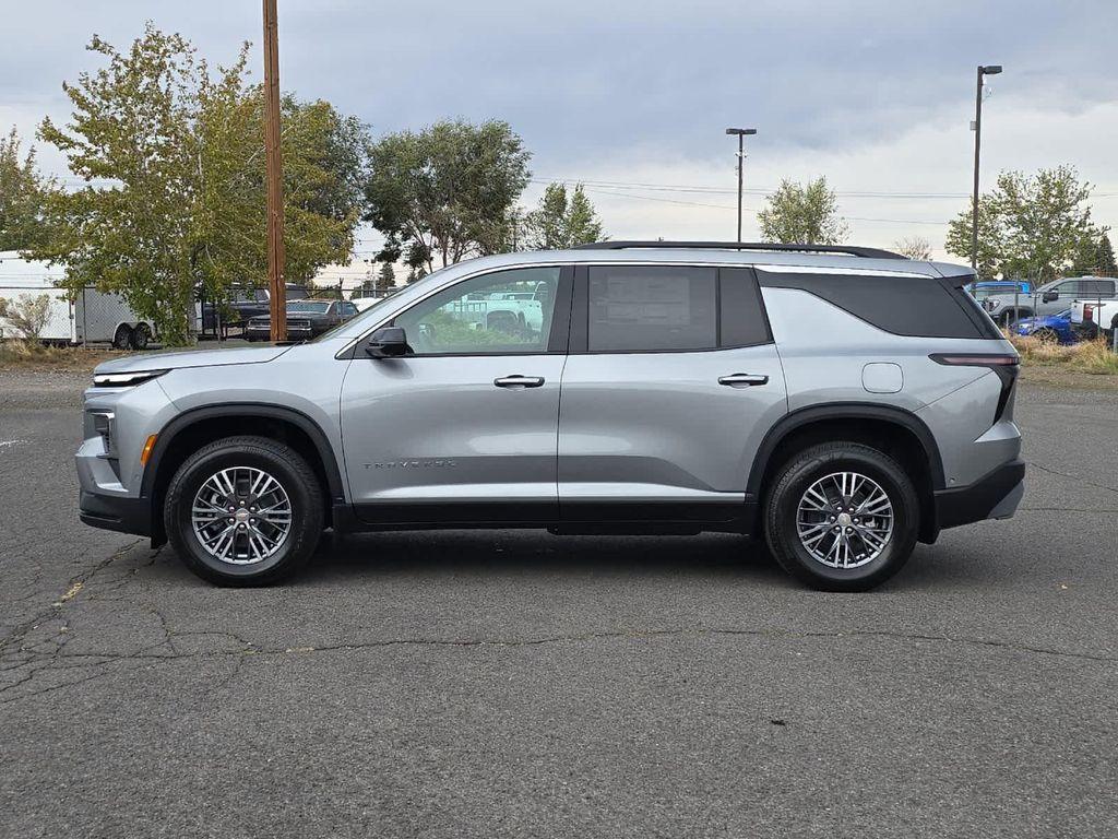 new 2026 Chevrolet Traverse car, priced at $51,545