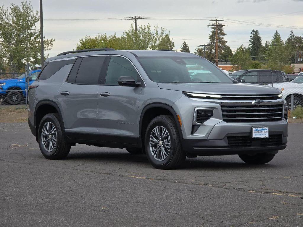 new 2026 Chevrolet Traverse car, priced at $51,545