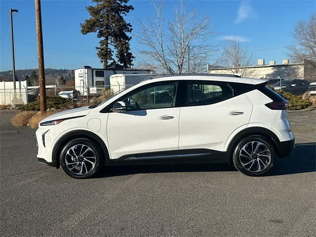 used 2022 Chevrolet Bolt EUV car, priced at $23,990