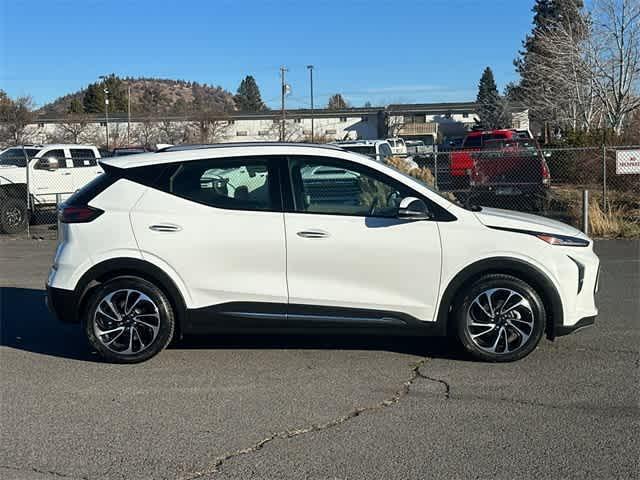 used 2022 Chevrolet Bolt EUV car, priced at $23,990