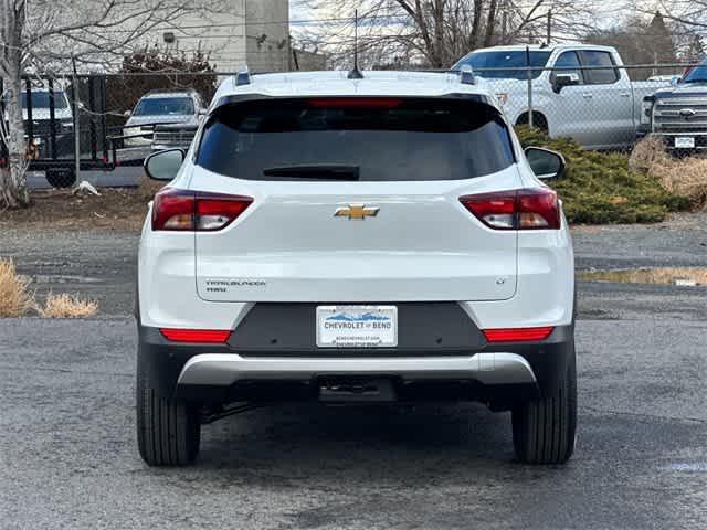 new 2025 Chevrolet TrailBlazer car, priced at $31,720