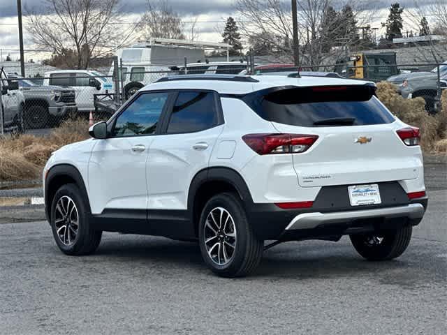 new 2025 Chevrolet TrailBlazer car, priced at $31,720