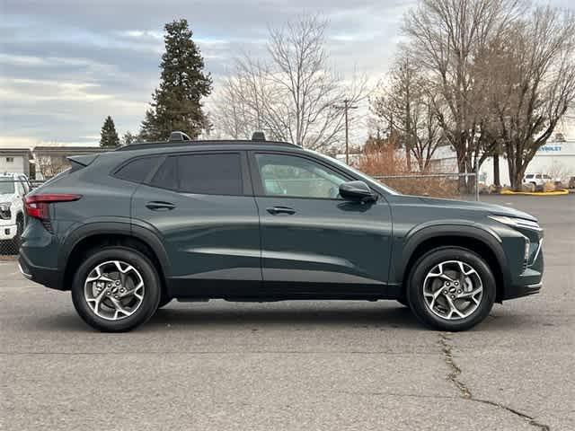 new 2025 Chevrolet Trax car, priced at $25,935