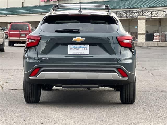 new 2025 Chevrolet Trax car, priced at $25,935