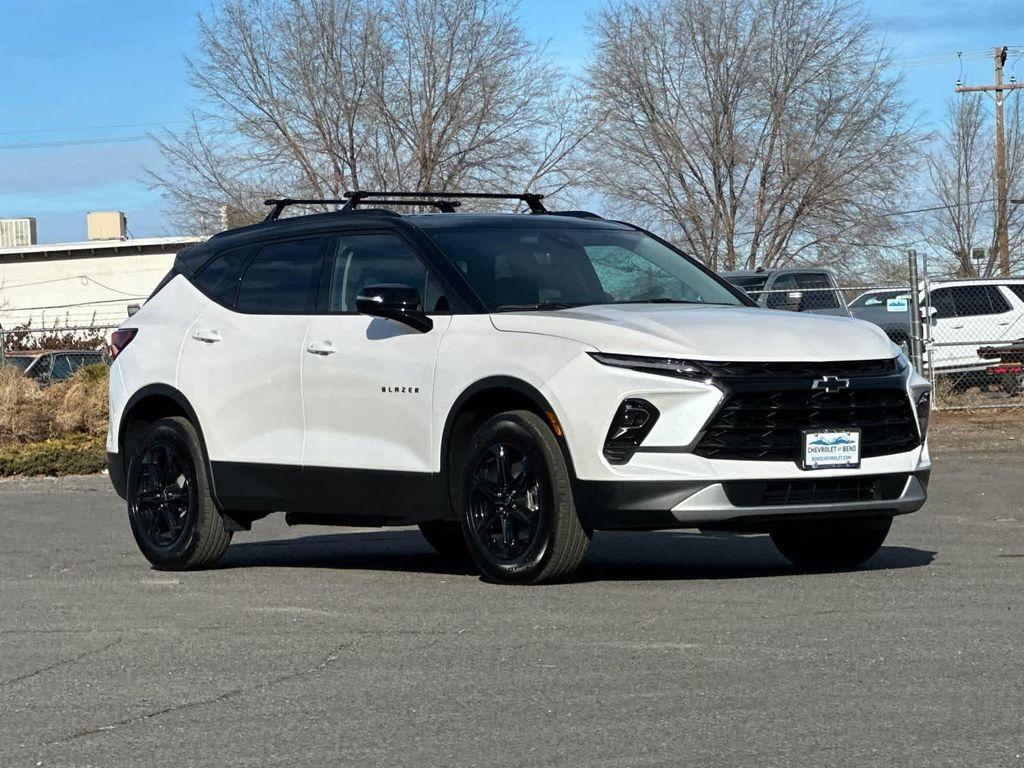 new 2025 Chevrolet Blazer car, priced at $50,385