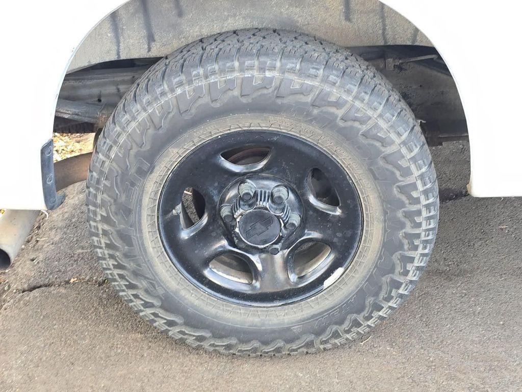 used 2007 Chevrolet Express 1500 car, priced at $7,990