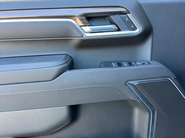 new 2025 Chevrolet Silverado 1500 car, priced at $57,650