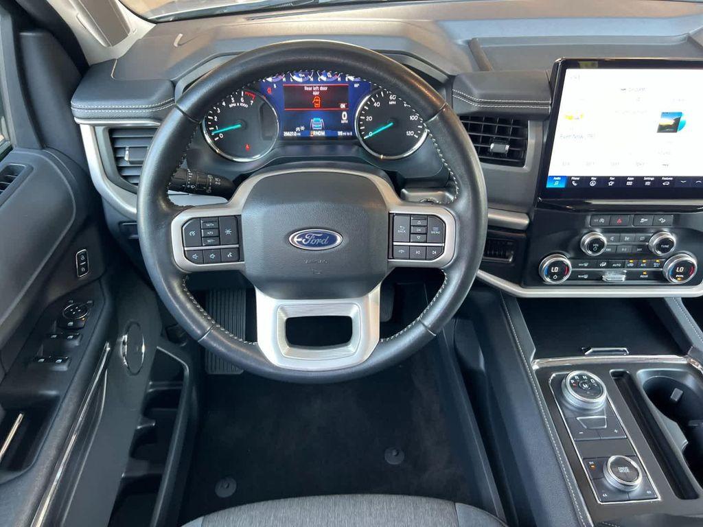 used 2024 Ford Expedition car, priced at $51,992