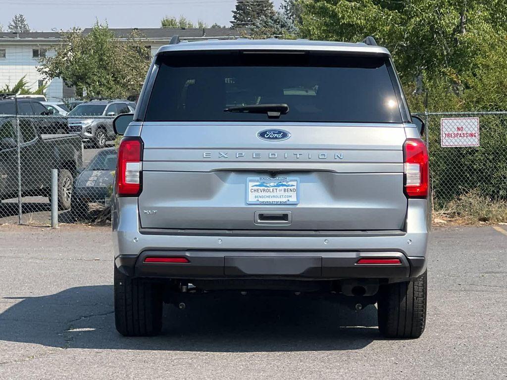 used 2024 Ford Expedition car, priced at $51,992