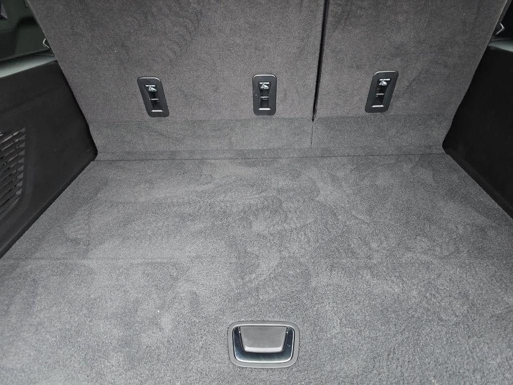 used 2025 GMC Yukon XL car, priced at $85,995