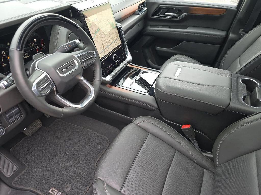 used 2025 GMC Yukon XL car, priced at $85,995