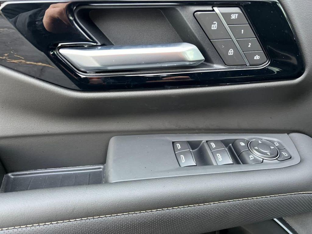 new 2026 Chevrolet Suburban car, priced at $90,735