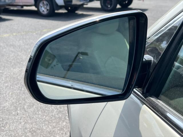 used 2016 Cadillac SRX car, priced at $14,990