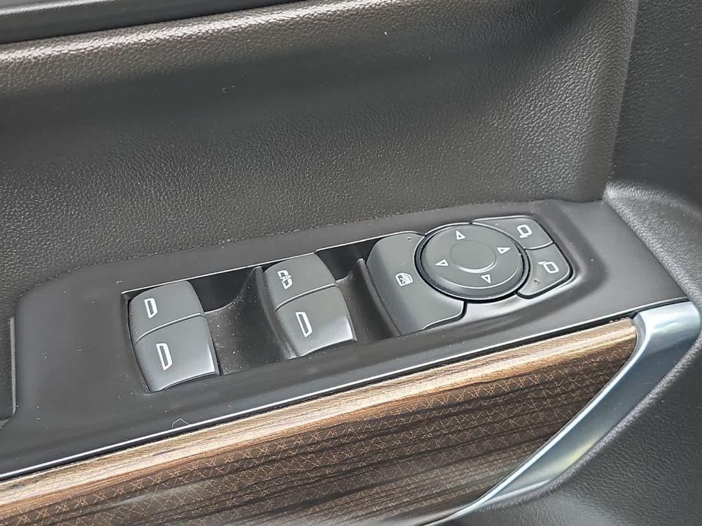 used 2019 Chevrolet Silverado 1500 car, priced at $35,992
