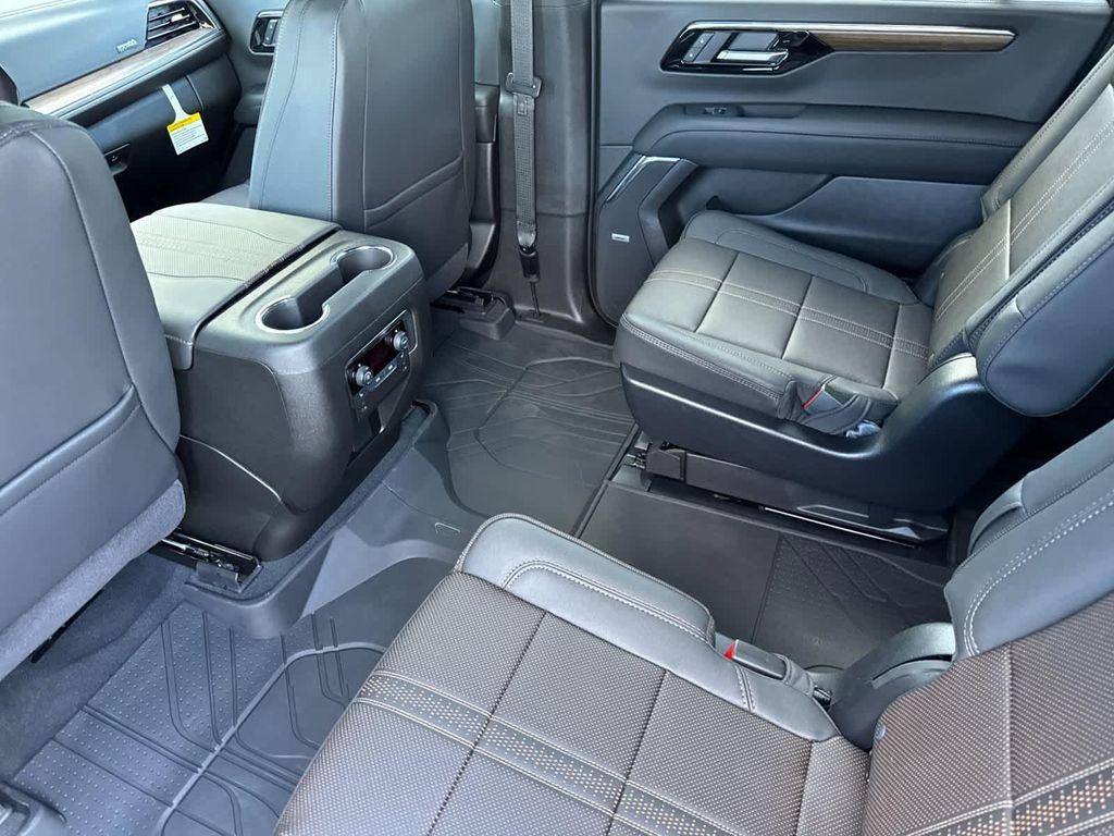 new 2026 Chevrolet Suburban car, priced at $92,405