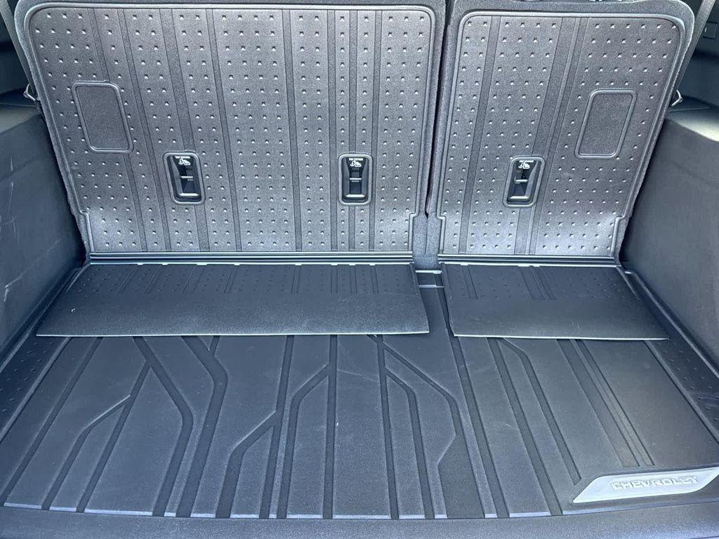 new 2026 Chevrolet Suburban car, priced at $92,405