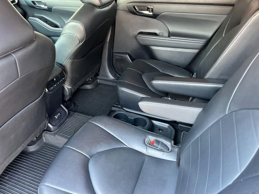 used 2022 Toyota Highlander car, priced at $30,990