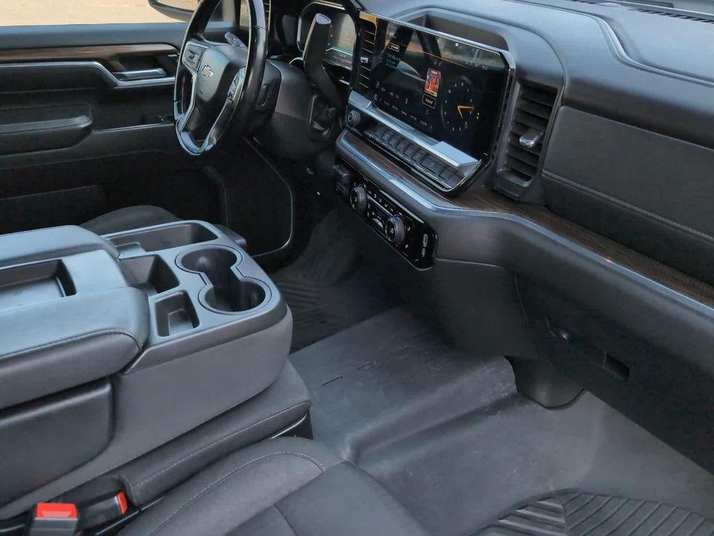 used 2024 Chevrolet Silverado 2500 car, priced at $53,992