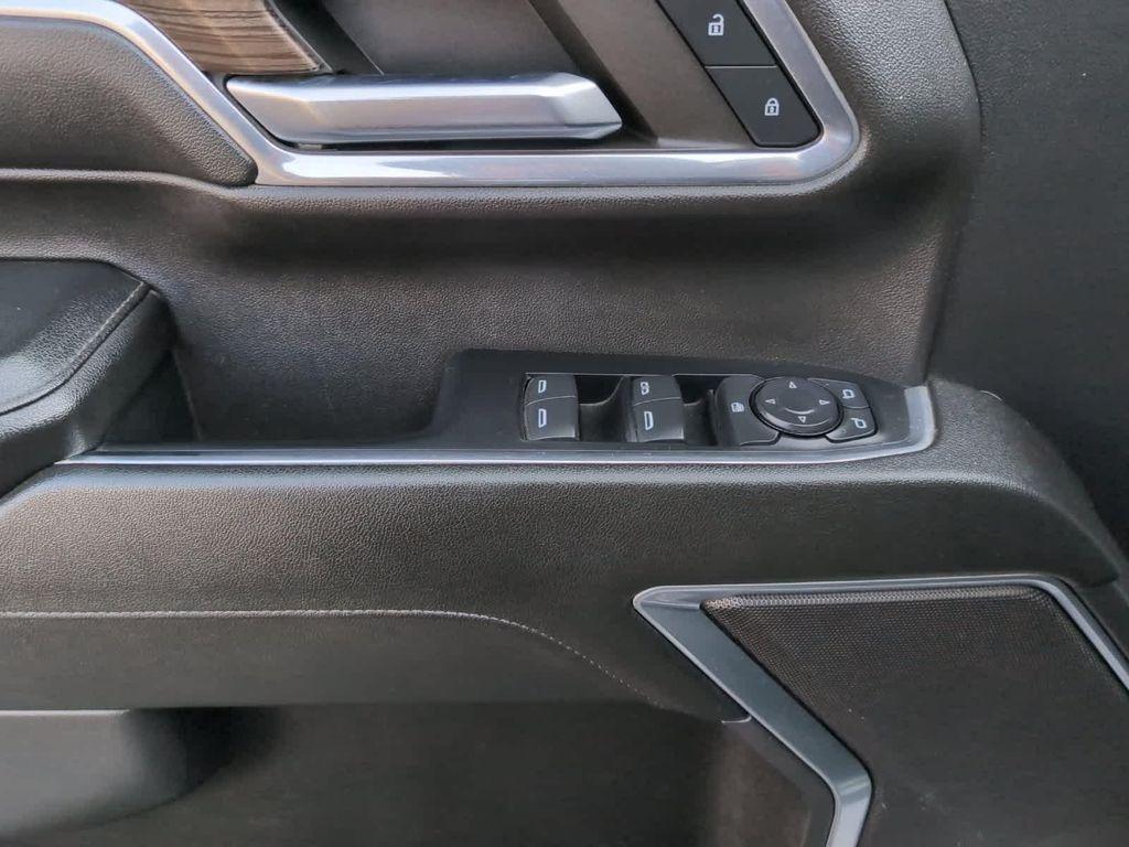 used 2024 Chevrolet Silverado 2500 car, priced at $53,992