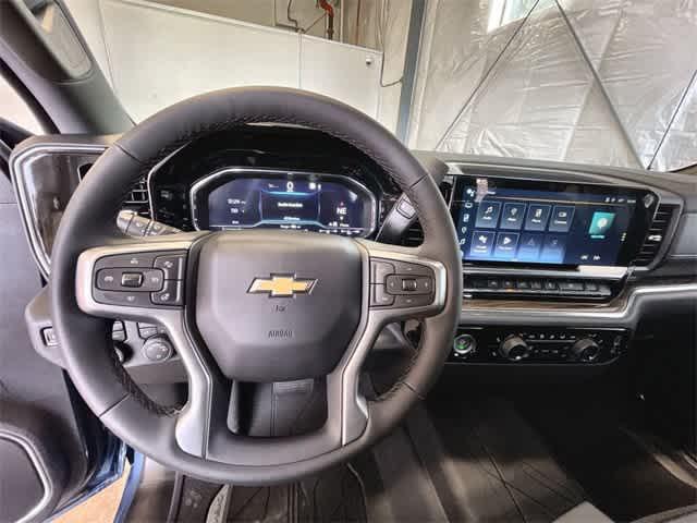 new 2024 Chevrolet Silverado 1500 car, priced at $47,240