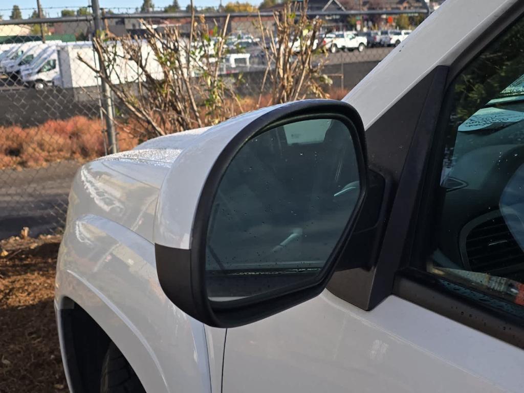used 2013 Chevrolet Suburban car, priced at $7,990