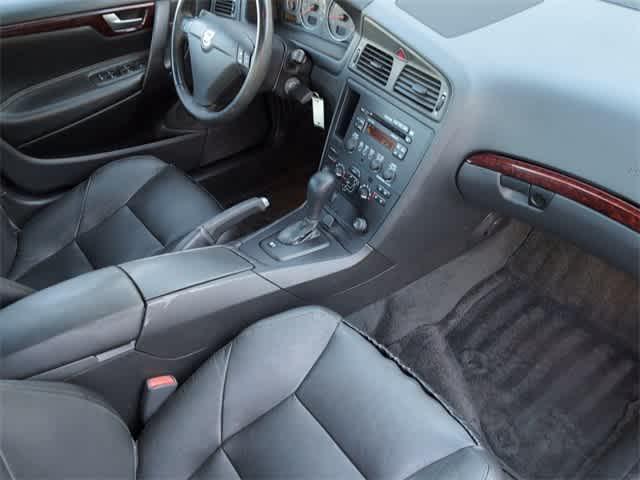 used 2004 Volvo S60 car, priced at $5,491