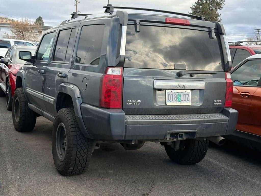 used 2006 Jeep Commander car, priced at $7,990