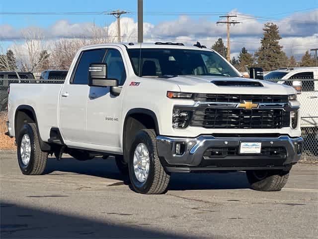 new 2025 Chevrolet Silverado 3500 car, priced at $72,430