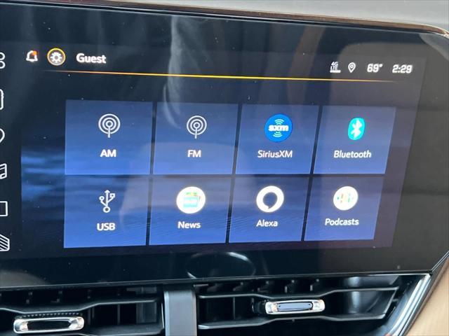 new 2025 Chevrolet Equinox car, priced at $39,875