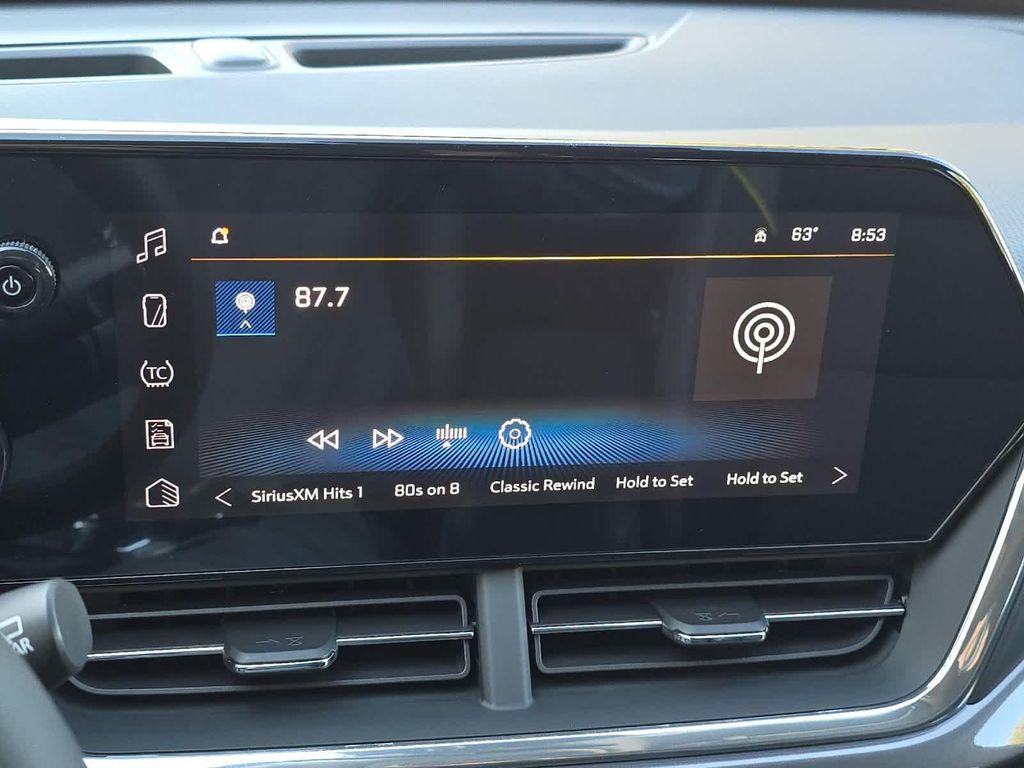 new 2025 Chevrolet Trax car, priced at $27,085