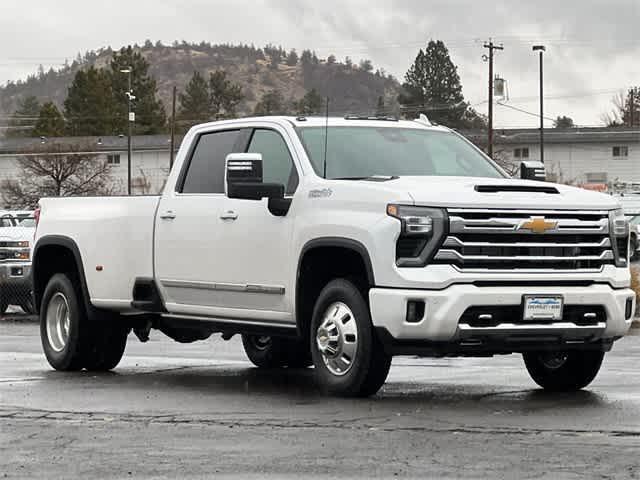 new 2025 Chevrolet Silverado 3500 car, priced at $93,400