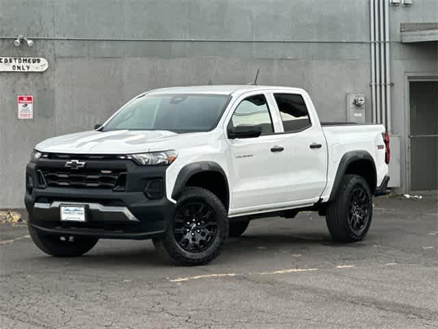 new 2024 Chevrolet Colorado car, priced at $39,590